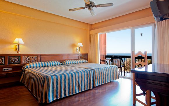 Playadulce Hotel 4*