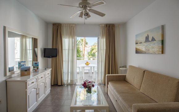 Lagos de Fañabé Beach Resort 4*