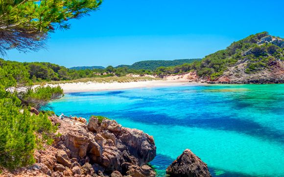 Apartamentos Roc Cala d’en Blanes Beach Club