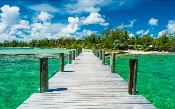 A Stone Throw Away 4* y Tiamo Resort 4*