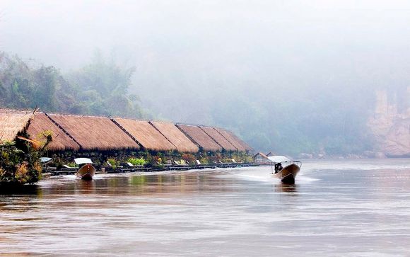Complejo flotante River Kwai Jungle Rafts