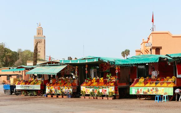 Jour 3 : Une demi-journée de découverte de Marrakech (transports et entrée au Medersa Benyousef inclus pour tout séjour)