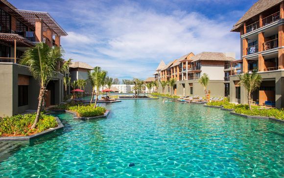 Poussez les portes de l'hôtel Mai Khao Lak Beach Resort & Spa 5*