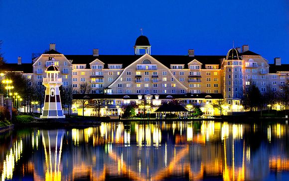 Disney's Newport Bay Club® 4*