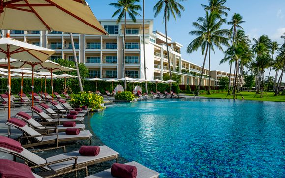 Poussez les portes de l'hôtel Crowne Plaza Panwa Beach 5* à Phuket