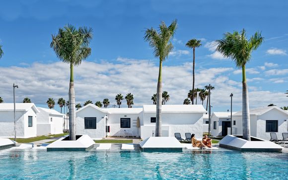 Club Maspalomas Suites & Spa 4*