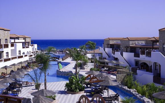 Poussez les portes de l'Hôtel Costa Lindia 5*