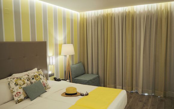 Poussez les portes du Kyknos Beach Hotel 4*