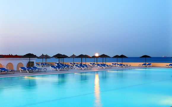 Hôtel Eden Roc Resort 4*