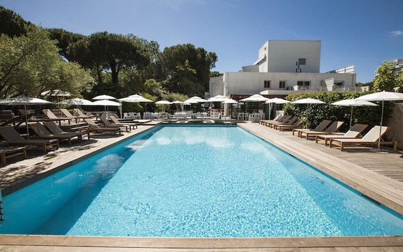 Poussez les portes de votre Hôtel 4*