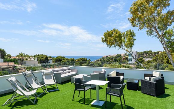 Plage, rooftop et design sous le soleil