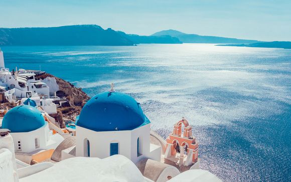 Trio d'îles ensoleillées au rythme du sirtaki