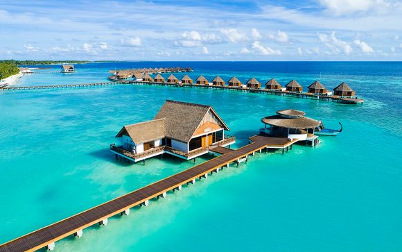 Mercure Maldives Kooddoo Resort 4*