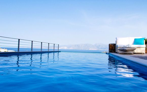 Pléiades Luxurious Villas 4*