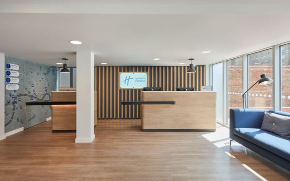 Holiday Inn Express Limehouse 3* 