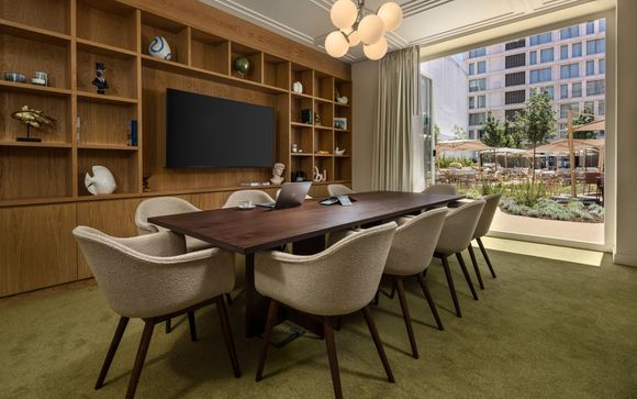 DUO Hotel Lisbon Curio Collection by Hilton 4*