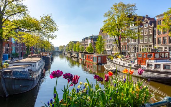 Scoprite Amsterdam in bicicletta grazie al noleggio incluso