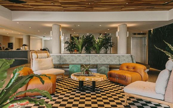 Wayfinder Waikiki Hotel 4*
