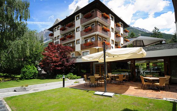 Hotel Rezia 4*