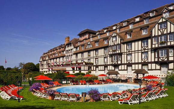 Hôtel Barrière L'Hôtel du Golf 4*