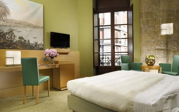 Hotel previsti durante il tour o similari
