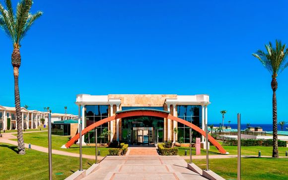 L'Insotel Punta Prima Resort 5*