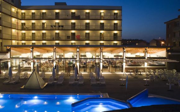 Hotel Papi Blau 4*