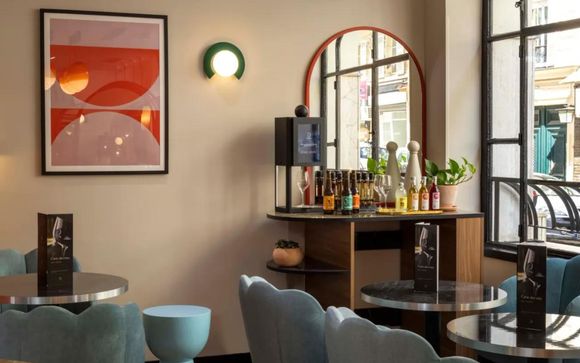 Hotel Regina Opera 4*