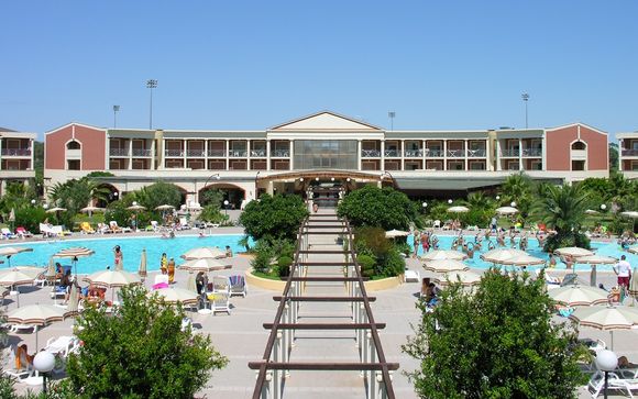 Akiris Holiday Village 4*