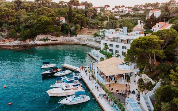 Kalamota Beach House 4*
