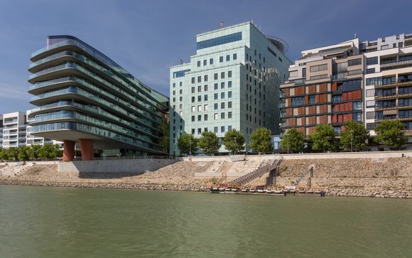 Grand Hotel River Park Luxury Collection 5*