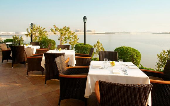 Le Meridien Abu Dhabi 4*