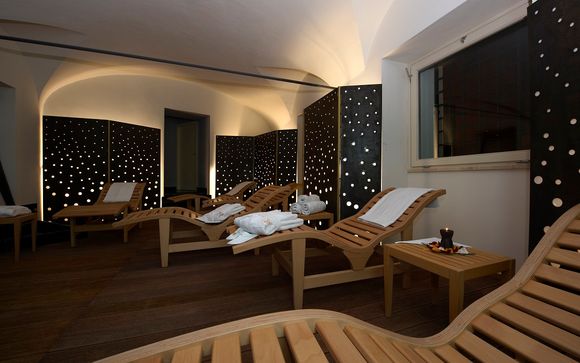 Grand Hotel Piazza Borsa 4*