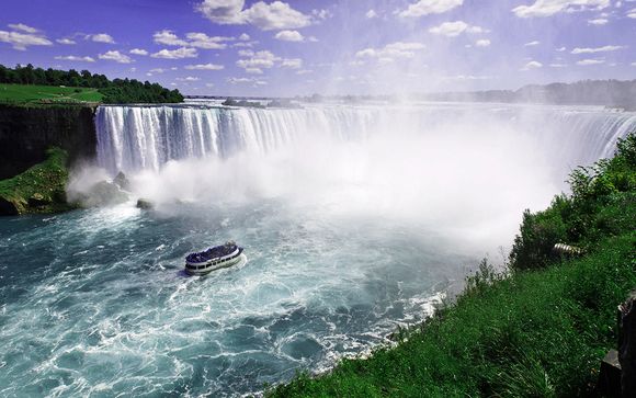 Hotel 50 Bowery 4* + Grand Hotel & Suites 4* + Tour Niagara Falls
