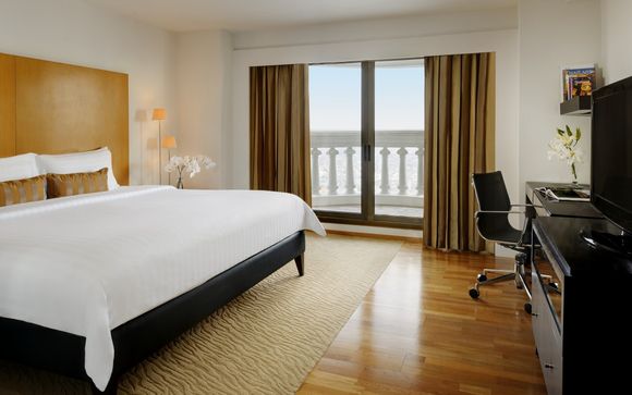 Hotel Tower Club @ Lebua 5*