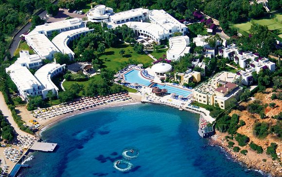 Resort 5* sulla spiaggia in All Inclusive