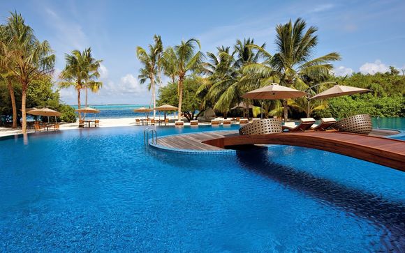 Hideaway Beach Resort & Spa 5*