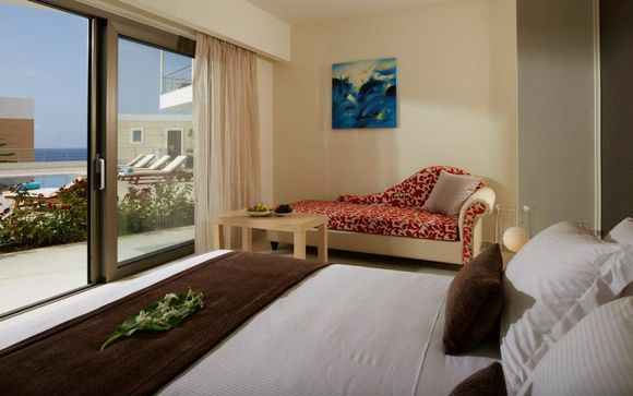 The Royal Blue Resort 5*