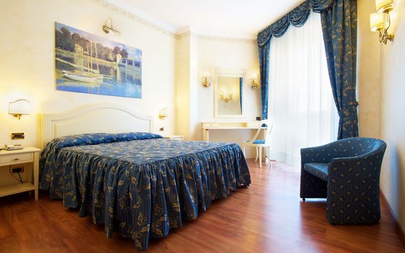 Panoramic Hotel Plaza 4*