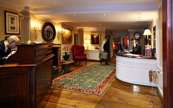 Knightsbridge Apartments @ The Capital