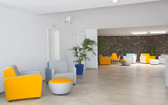 Aqua Suites Boutique Hotel 4* 