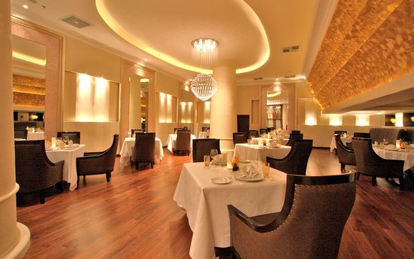 Bangkok - Ramada Plaza Menam Riverside 5*