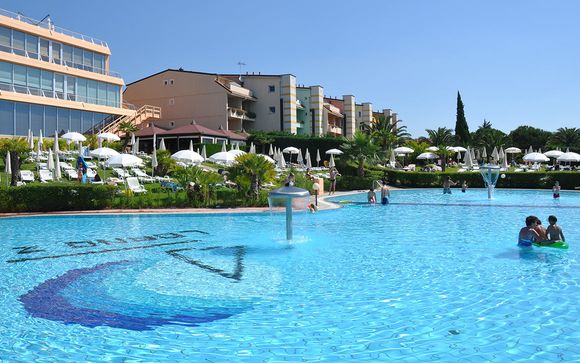Loano2Village 4*