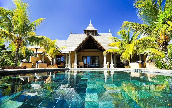 Maradiva Villas Resort & Spa 5*