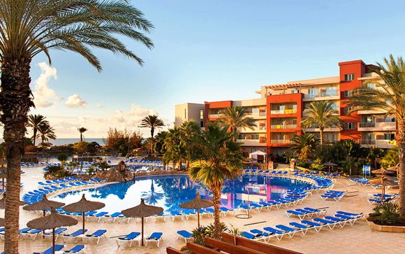 L'Elba Carlota Beach & Convention Resort 4*