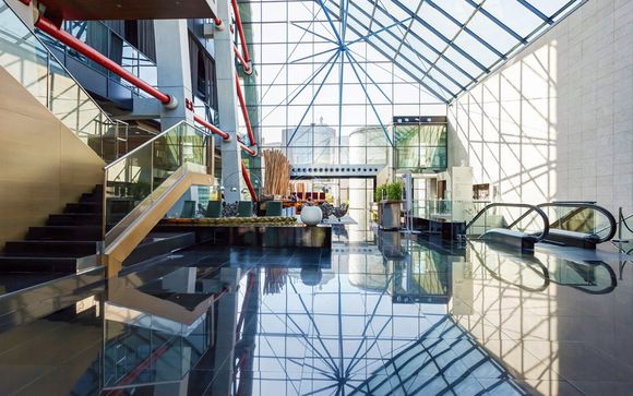 Hotel Hesperia Tower 5*