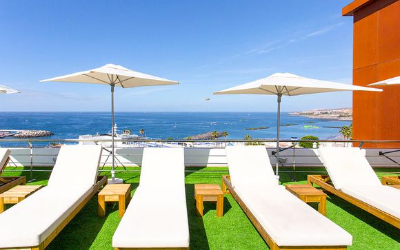 All inclusive in rinnovato 4* con vista mare sulla Costa Adeje