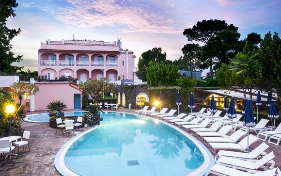 Hotel Regina Palace Terme 4*