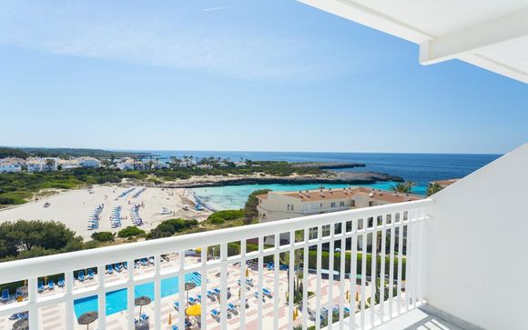 Atmosfere mediterranee in All Inclusive vista mare