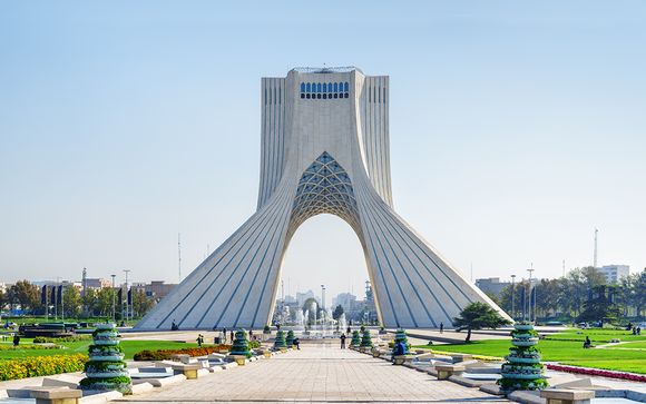 Tour Dell Iran Classico Con Guida Parlante Italiano Tehran Fino A 70 Voyage Prive